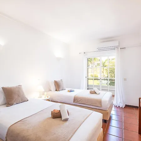 Saint Lucia - Com Acesso A Piscina E Bbq Em * Albufeira